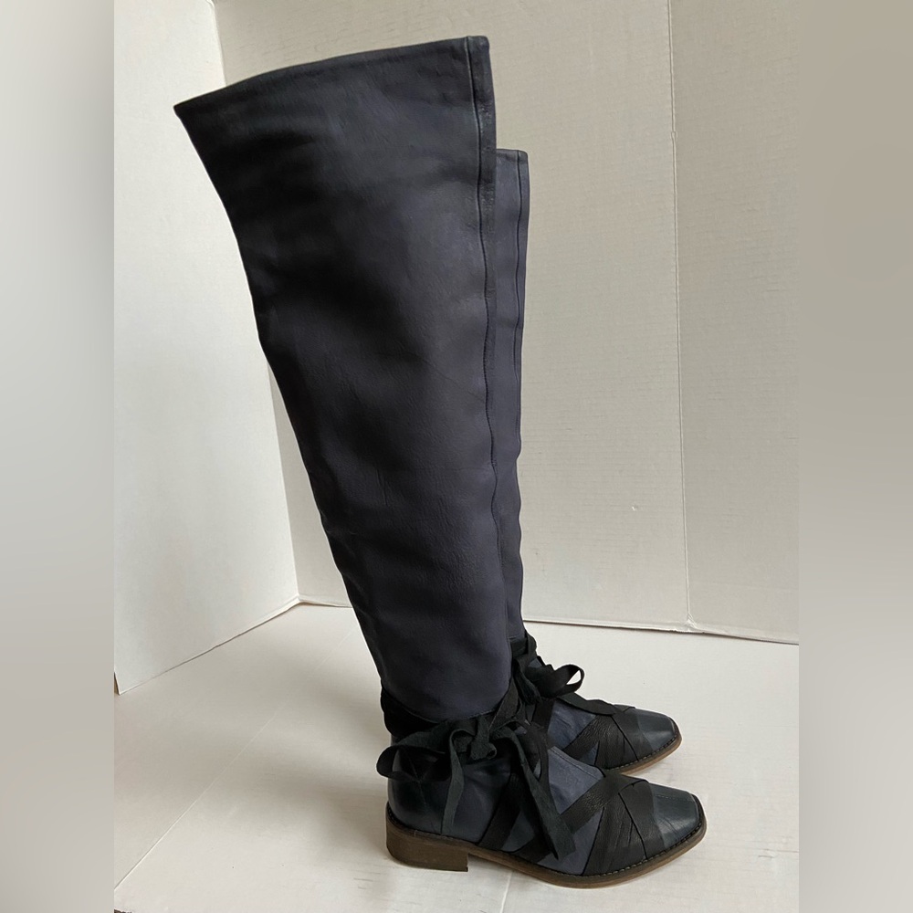 Free People Boots West End Leather Knee Tall Womens Ballet Lace Sz 37 EU 7 US